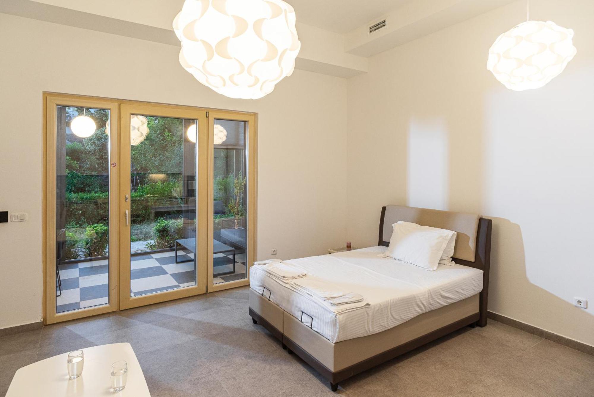 Vertmont Apartments Sveti Stefan Extérieur photo