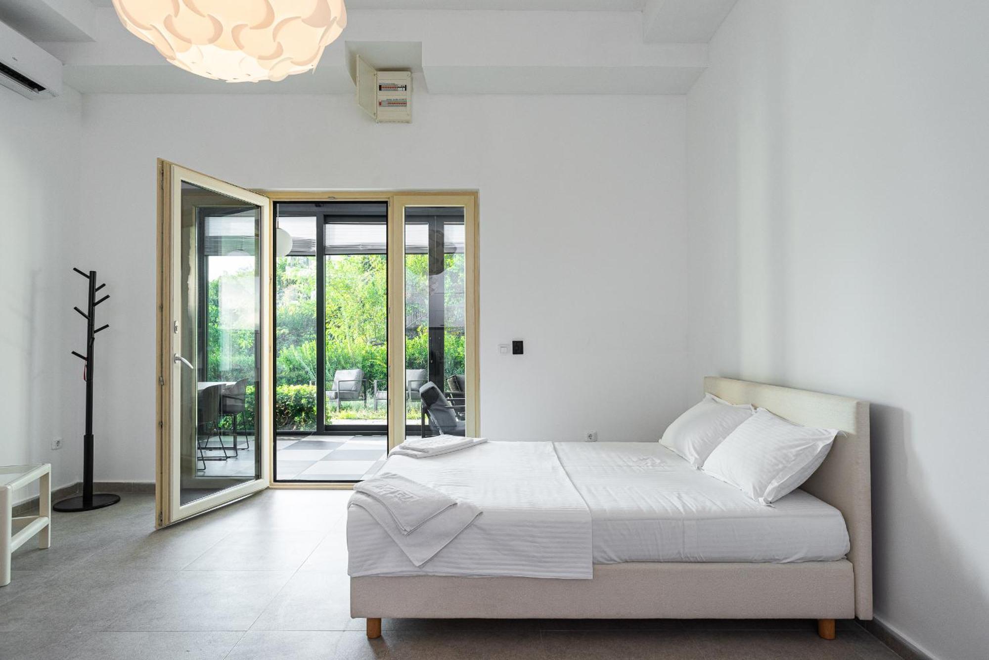 Vertmont Apartments Sveti Stefan Extérieur photo